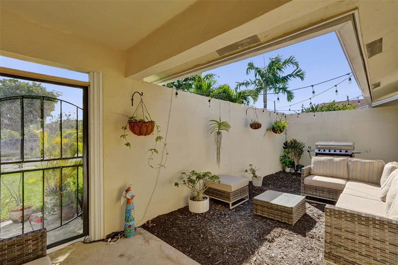 Image 8 of 44 For 7003 95th Ter