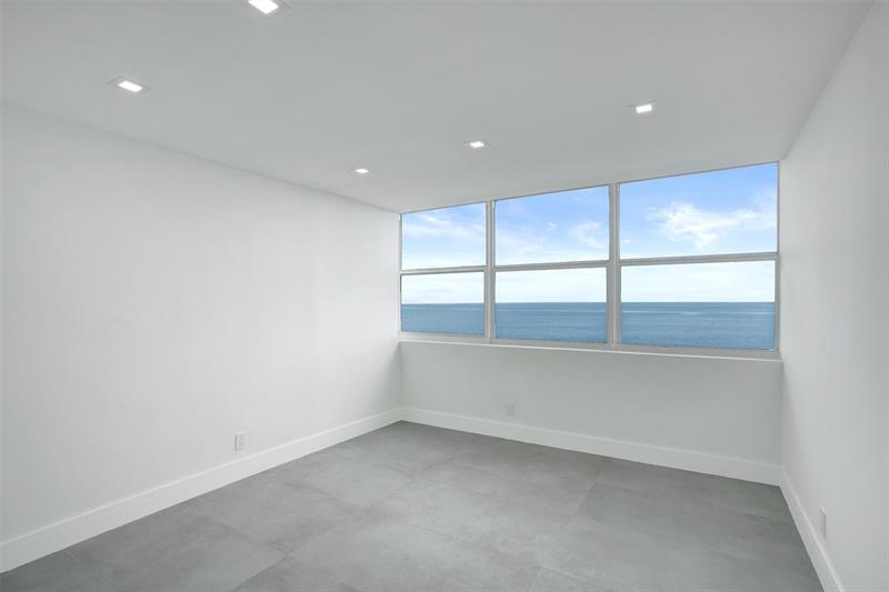 Image 11 of 67 For 209 Fort Lauderdale Beach Blvd  6b