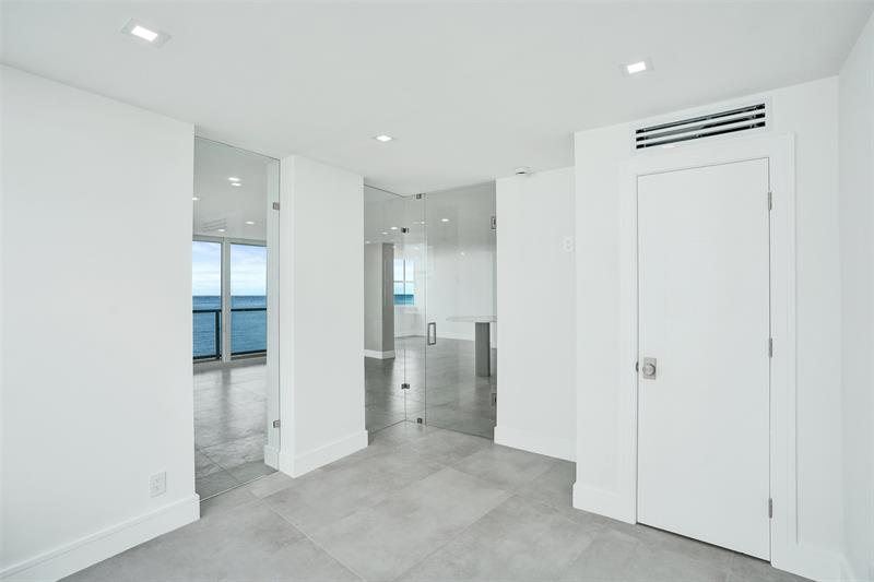 Image 19 of 67 For 209 Fort Lauderdale Beach Blvd  6b
