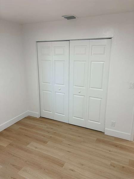 Image 15 of 19 For 334 Avondale Dr  2