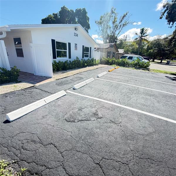 Image 19 of 19 For 334 Avondale Dr  2