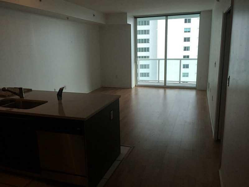 Image 12 of 37 For 1900 Bayshore Dr  2609