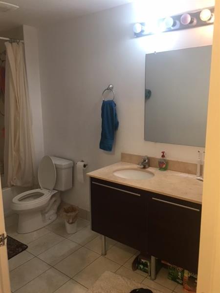 Image 15 of 37 For 1900 Bayshore Dr  2609