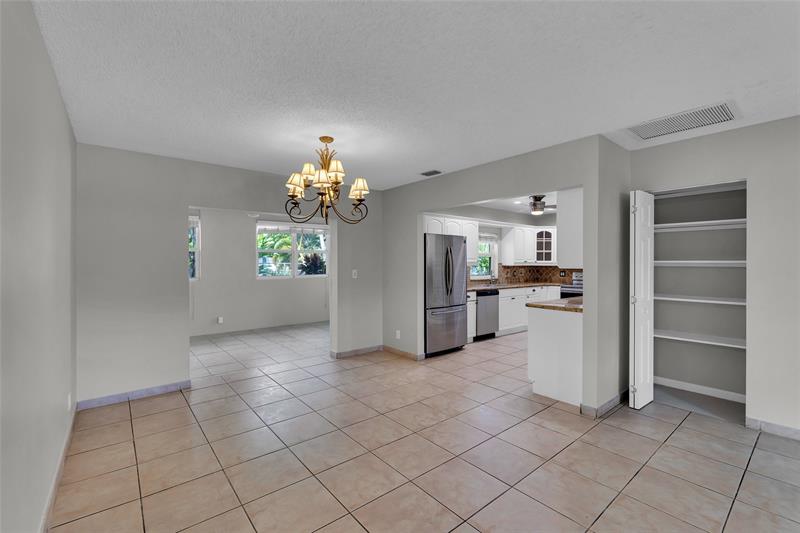 Image 5 of 28 For 6741 22nd Ter