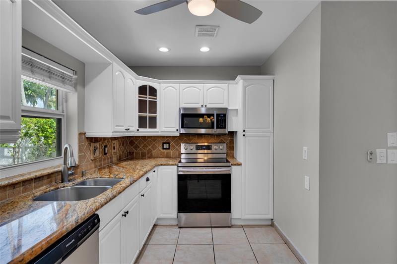 Image 9 of 28 For 6741 22nd Ter