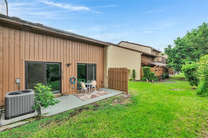 Image 27 of 39 For 4165 Pine Island Rd  4165