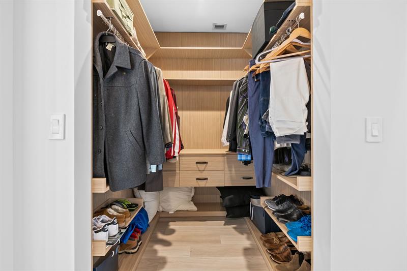 Image 20 of 44 For 710 69th Street