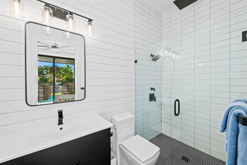 Image 38 of 44 For 710 69th Street