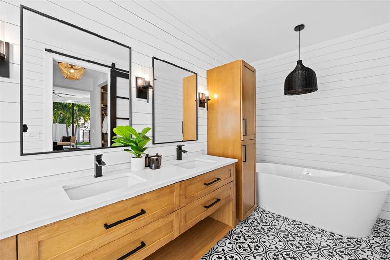 Image 6 of 44 For 710 69th Street