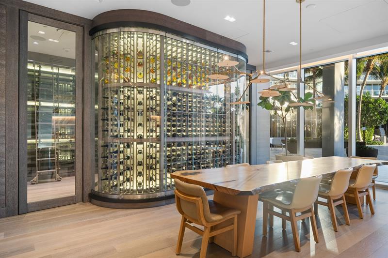 Image 11 of 56 For 2200 Ocean Blvd  N1003