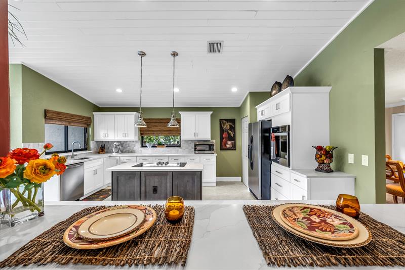 Image 10 of 30 For 9099 47th Ct