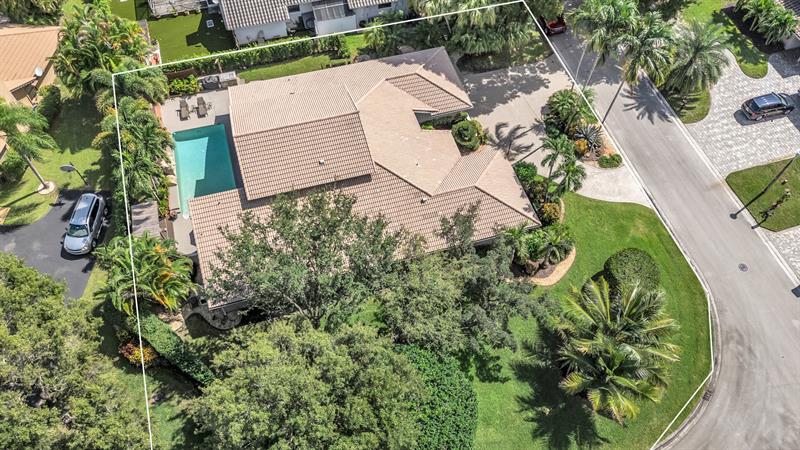 Image 29 of 30 For 9099 47th Ct