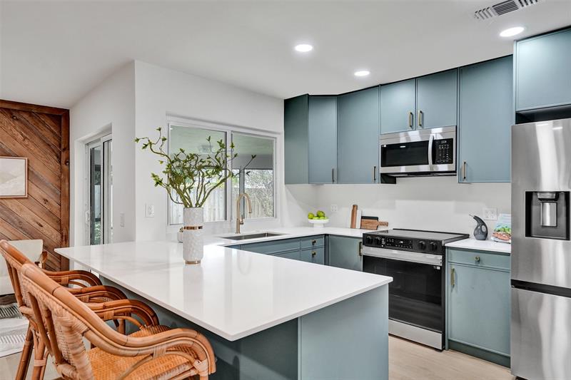 Image 12 of 49 For 632 Ibis Dr  