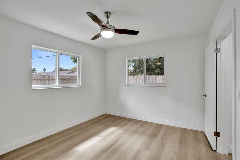 Image 36 of 49 For 632 Ibis Dr  