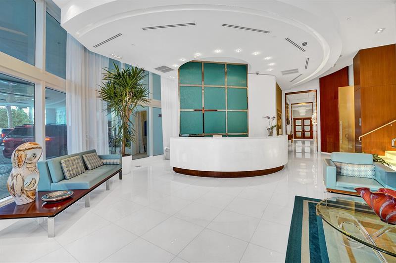 Image 16 of 28 For 2831 Ocean Blvd  303n