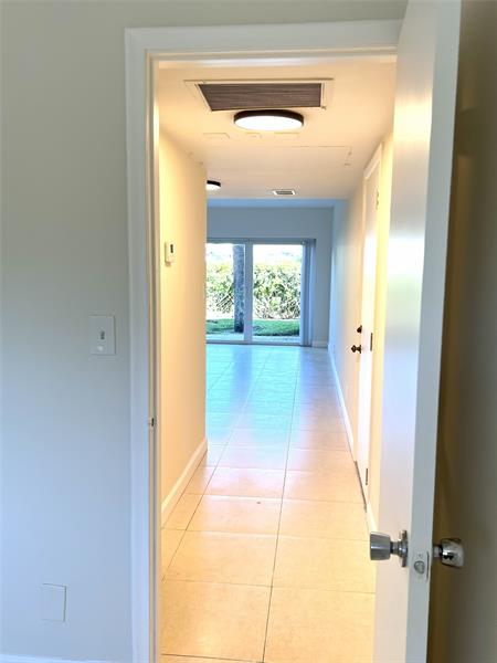 Image 10 of 41 For 505 20th Ave  118