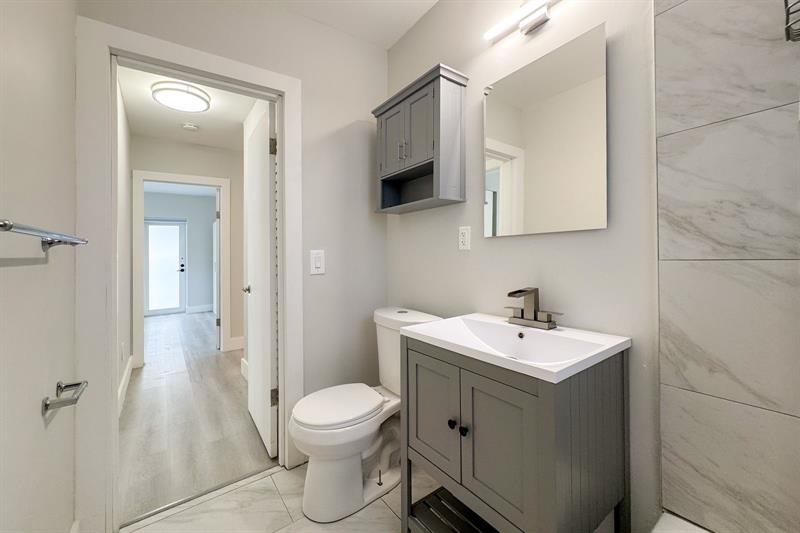 Image 4 of 25 For 1641 5th Ct  