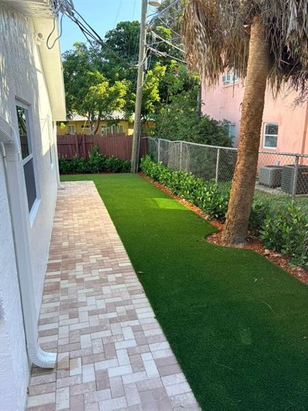 Image 5 of 23 For 334 Avondale Dr  3