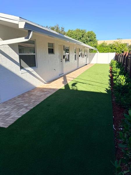 Image 6 of 23 For 334 Avondale Dr  3