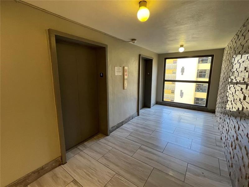 Image 16 of 19 For 15600 7th Ave  518