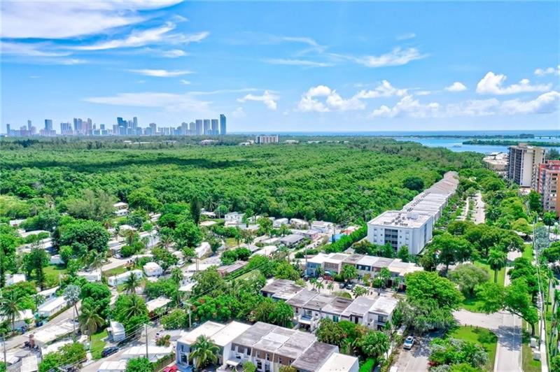 Details for 2350 135th St  1212, North Miami, FL 33181