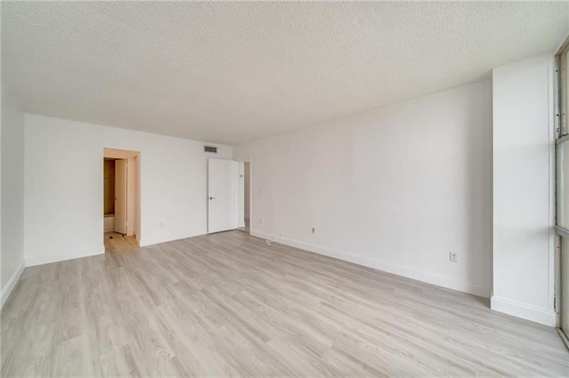 Image 13 of 30 For 2350 135th St  1212