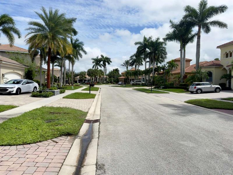 Image 41 of 41 For 8816 Club Estates Way