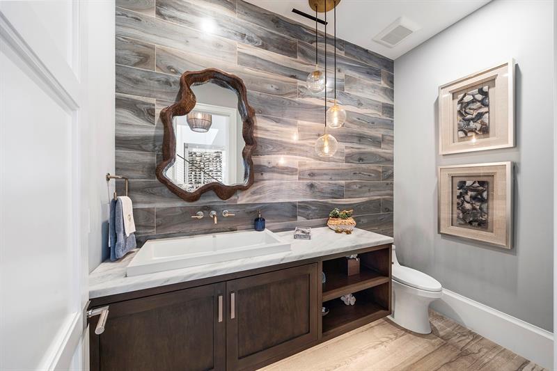 Image 17 of 97 For 1900 Intracoastal Dr