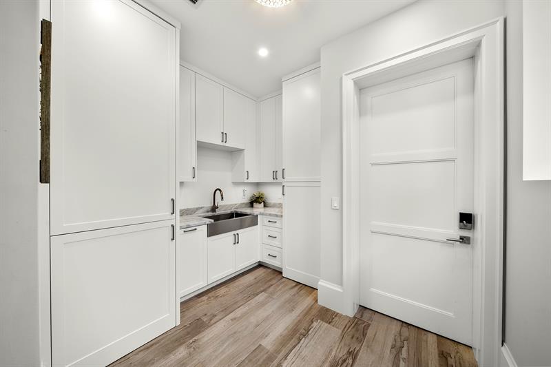 Image 21 of 97 For 1900 Intracoastal Dr