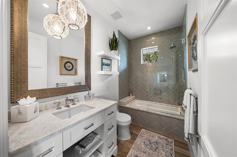 Image 52 of 97 For 1900 Intracoastal Dr