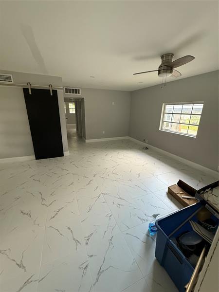 Image 19 of 22 For 7510 51st Ter