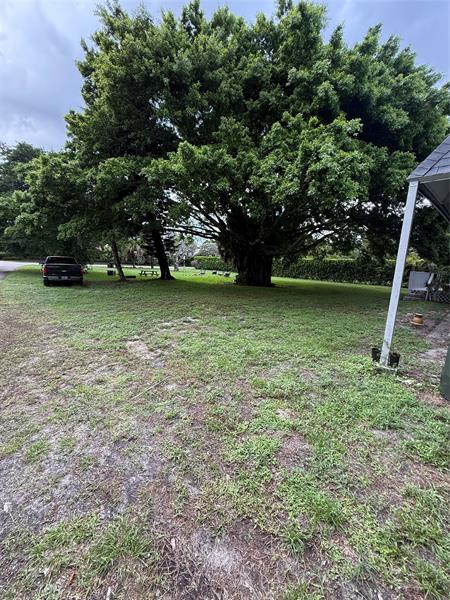 Image 3 of 22 For 7510 51st Ter