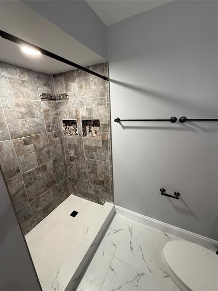 Image 4 of 22 For 7510 51st Ter