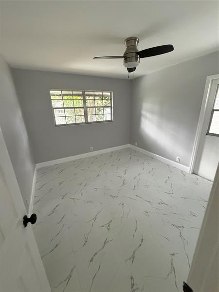 Image 8 of 22 For 7510 51st Ter