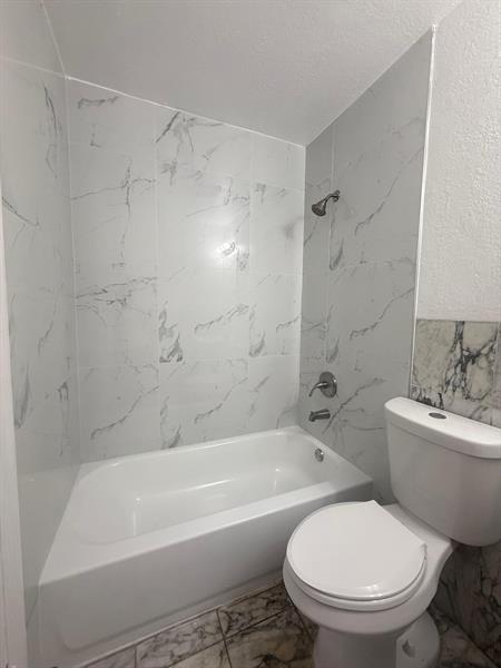 Image 17 of 25 For 630 81st Ter