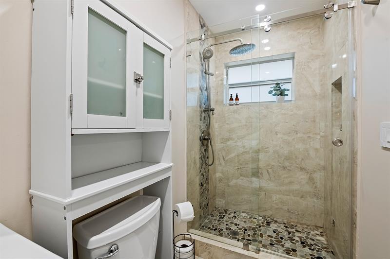 Image 15 of 20 For 1813 10th Ct