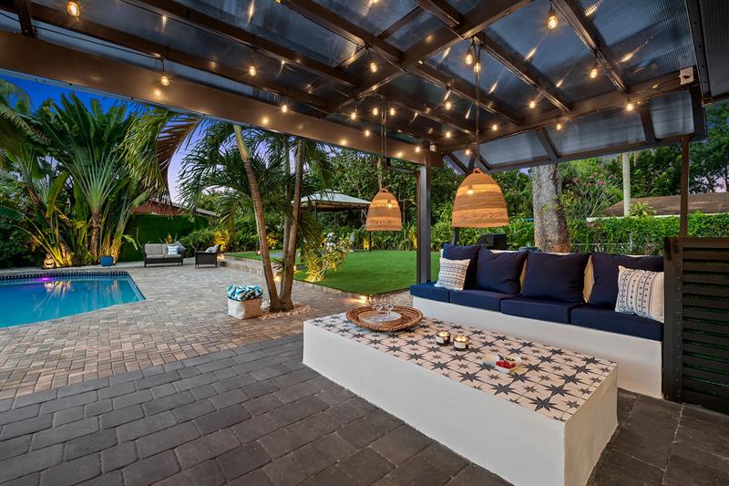 Image 4 of 20 For 1813 10th Ct