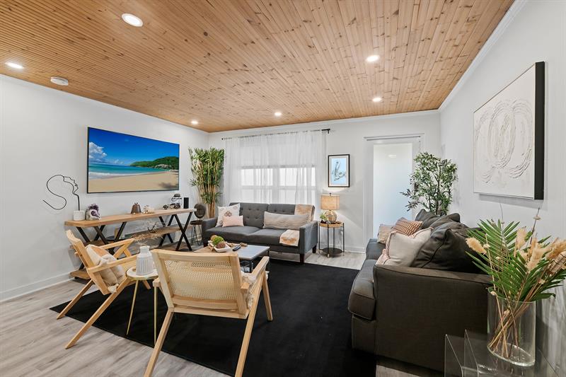 Image 7 of 20 For 1813 10th Ct