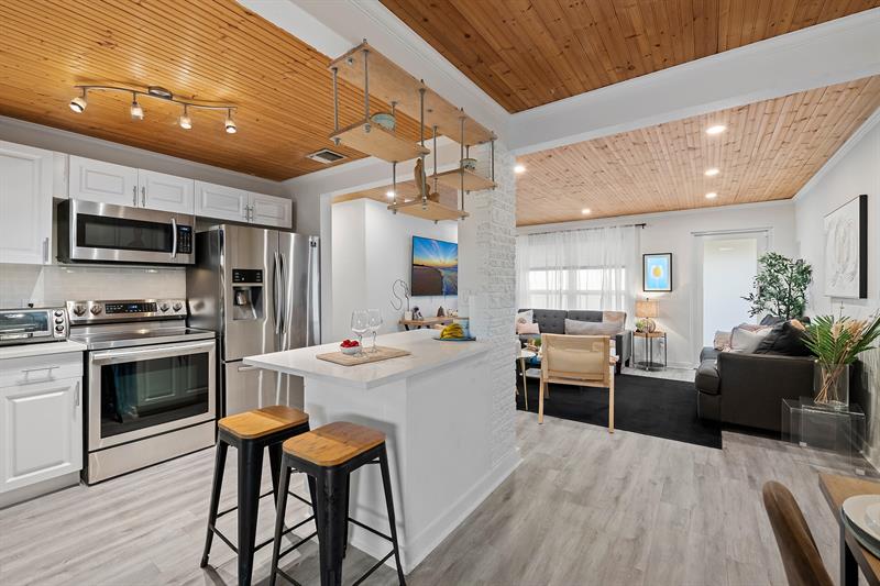 Image 8 of 20 For 1813 10th Ct