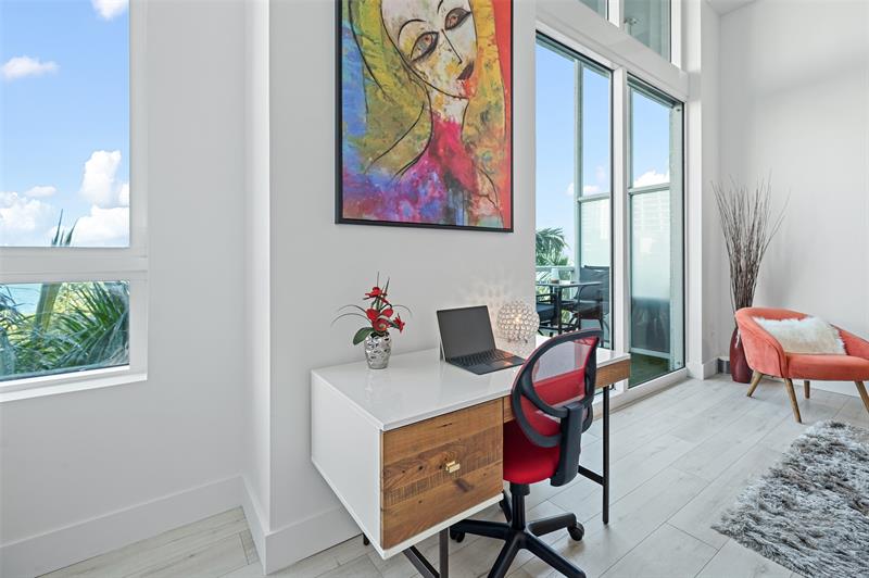 Image 7 of 36 For 1900 Bayshore Dr  706