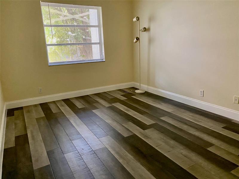 Image 6 of 8 For 636 13th St  17