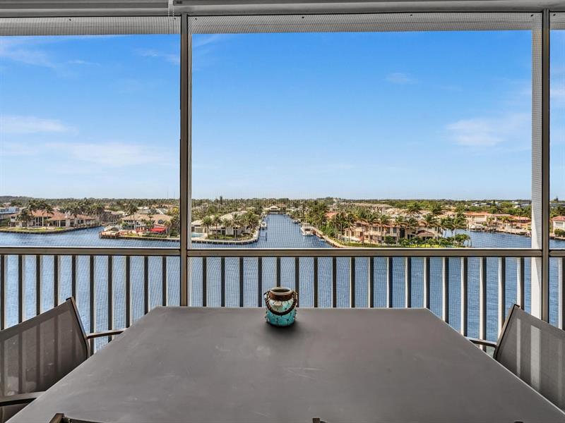 Image 24 of 81 For 3100 Ocean Boulevard  712
