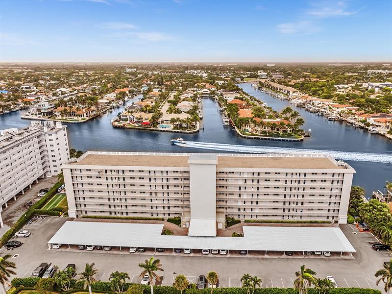 Image 77 of 81 For 3100 Ocean Boulevard  712