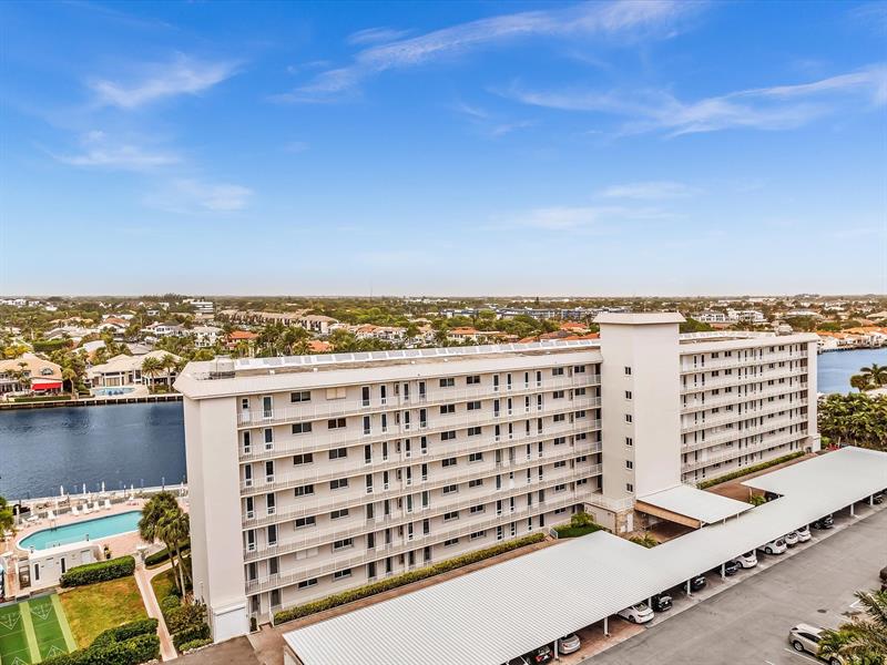 Image 78 of 81 For 3100 Ocean Boulevard  712