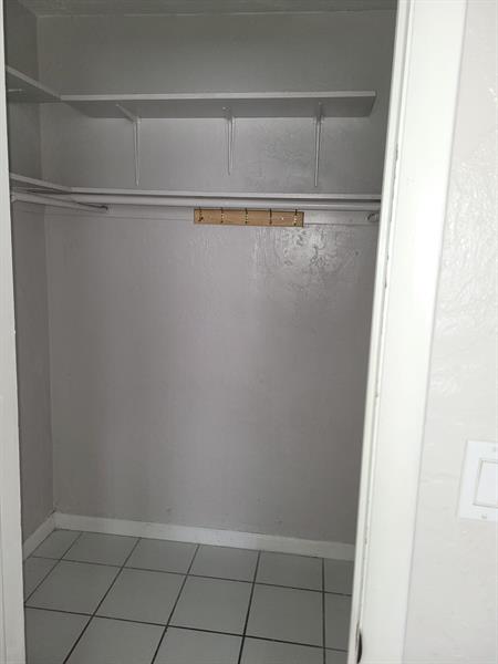 Image 6 of 8 For 1275 35th St  61b