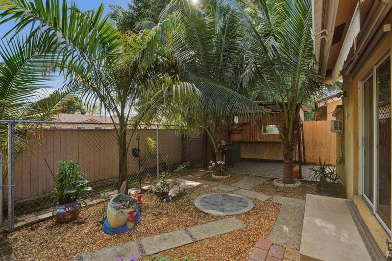 Image 23 of 31 For 3866 48th Ave