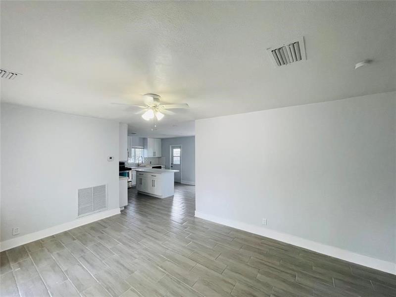 Image 13 of 23 For 2231 14th St
