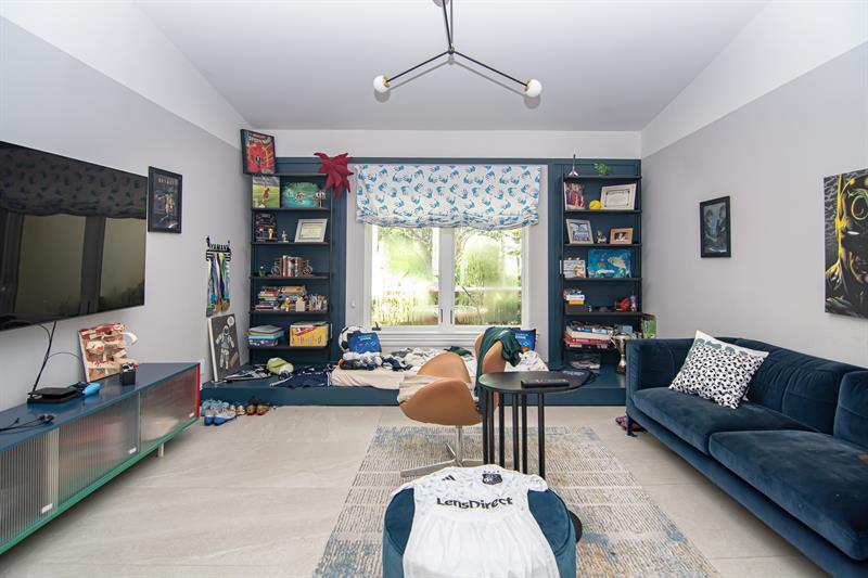 Image 22 of 62 For 8208 Twin Lake Drive