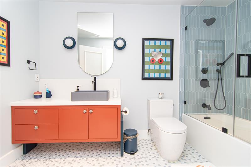 Image 32 of 62 For 8208 Twin Lake Drive
