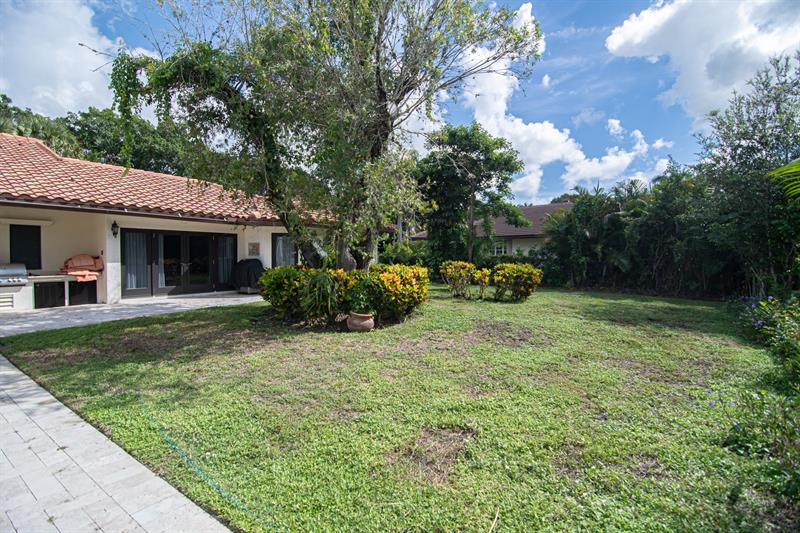 Image 47 of 62 For 8208 Twin Lake Drive